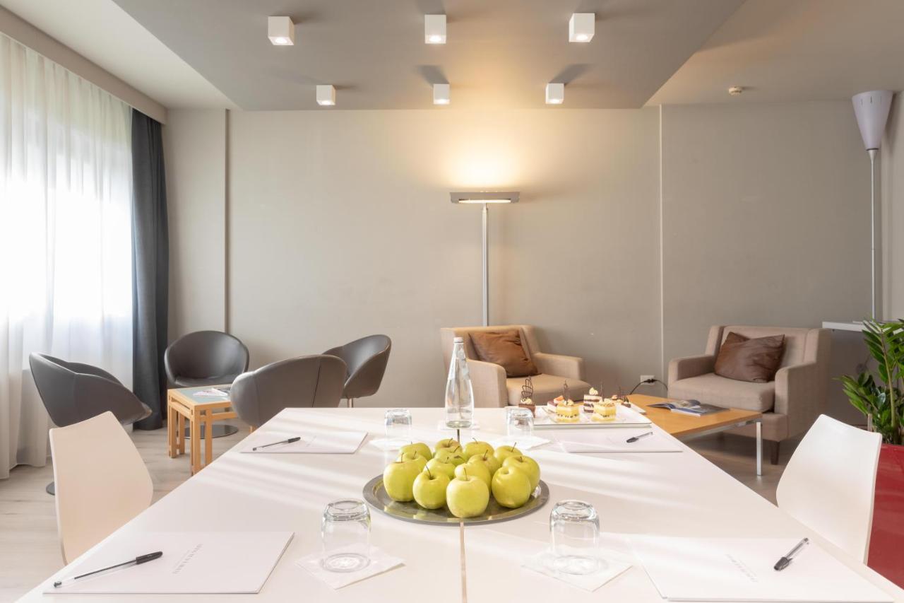 Living Place Hotel Villanova Di Castenaso Exterior photo