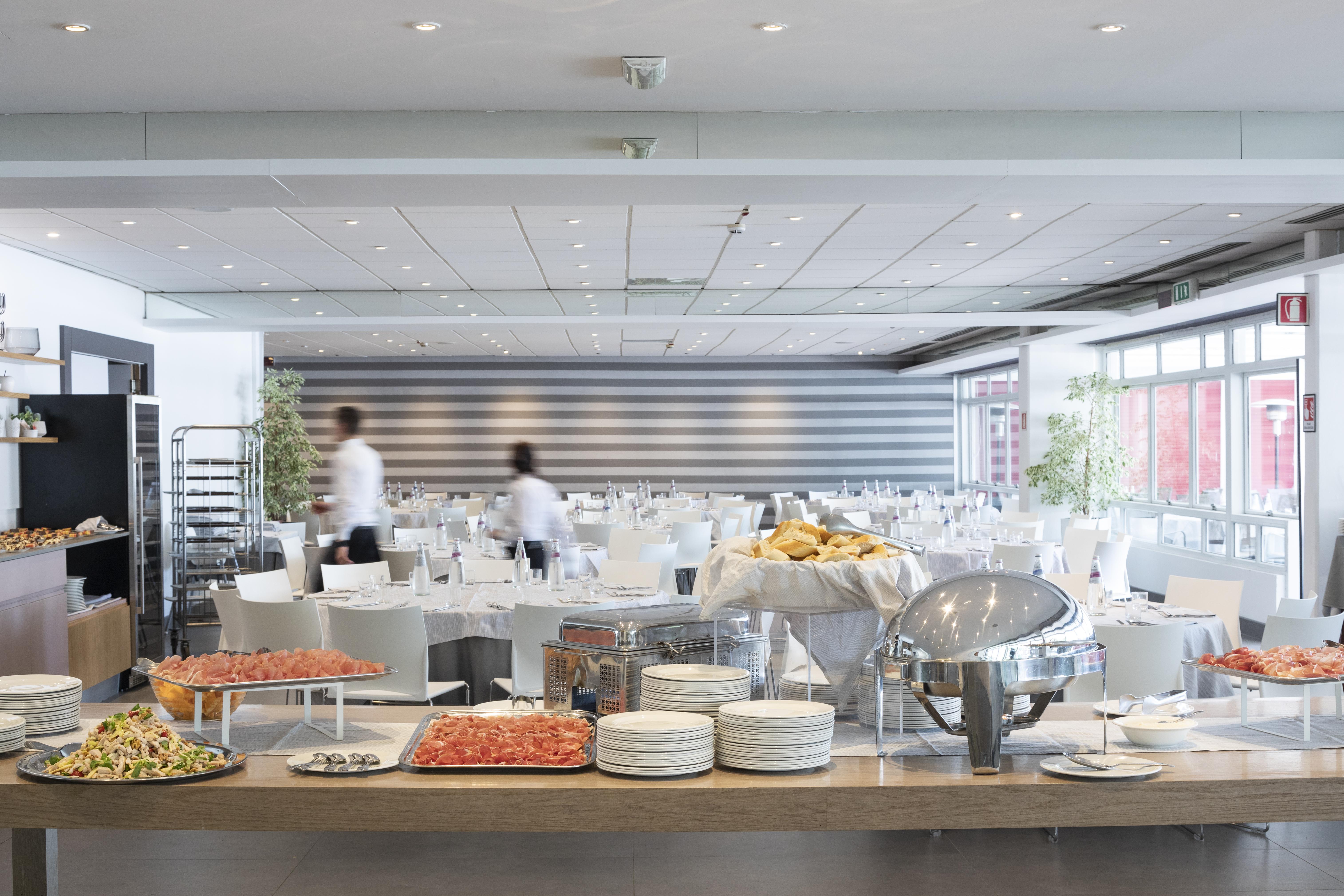 Living Place Hotel Villanova Di Castenaso Exterior photo
