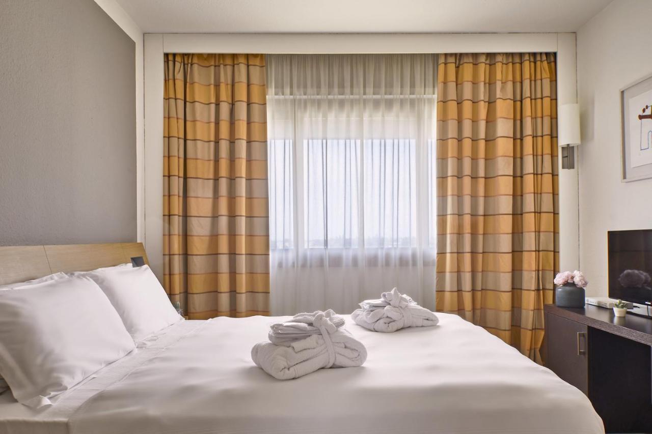 Living Place Hotel Villanova Di Castenaso Exterior photo